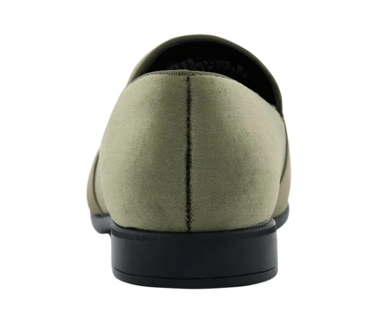 Amali Knight Olive Men’s Velvet Loafers