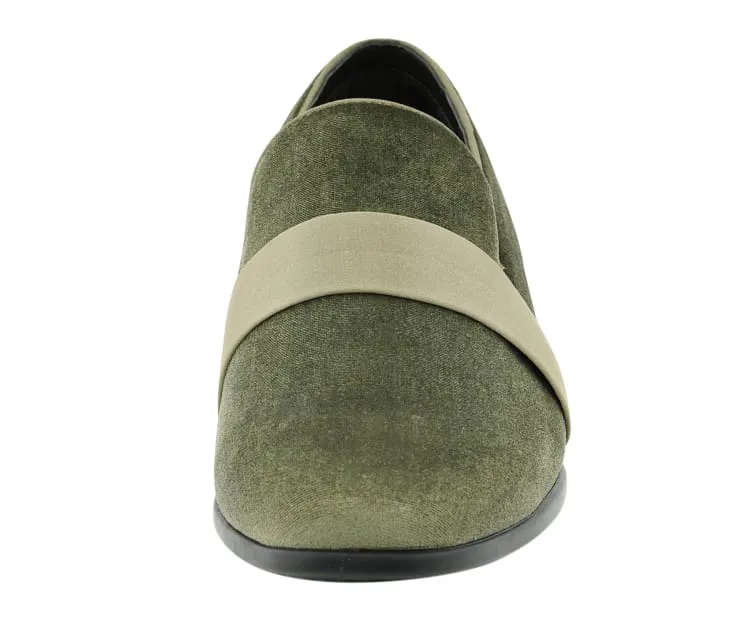 Amali Knight Olive Men’s Velvet Loafers