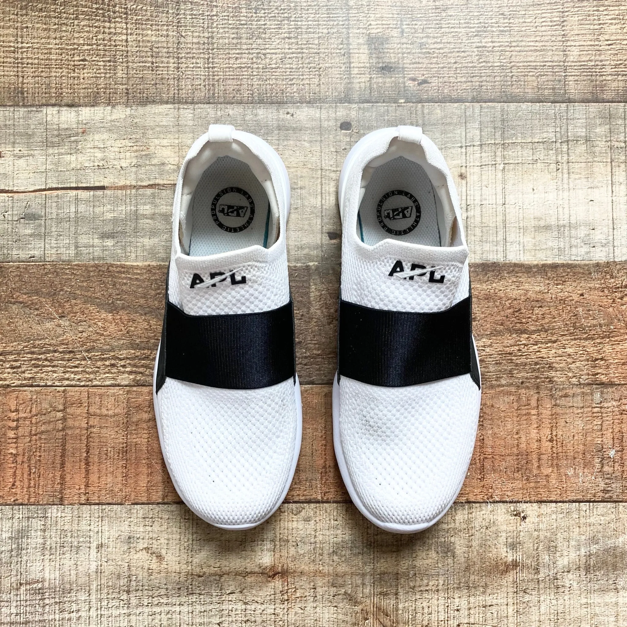 APL White/Black Sneakers- Size 7.5 (see notes)