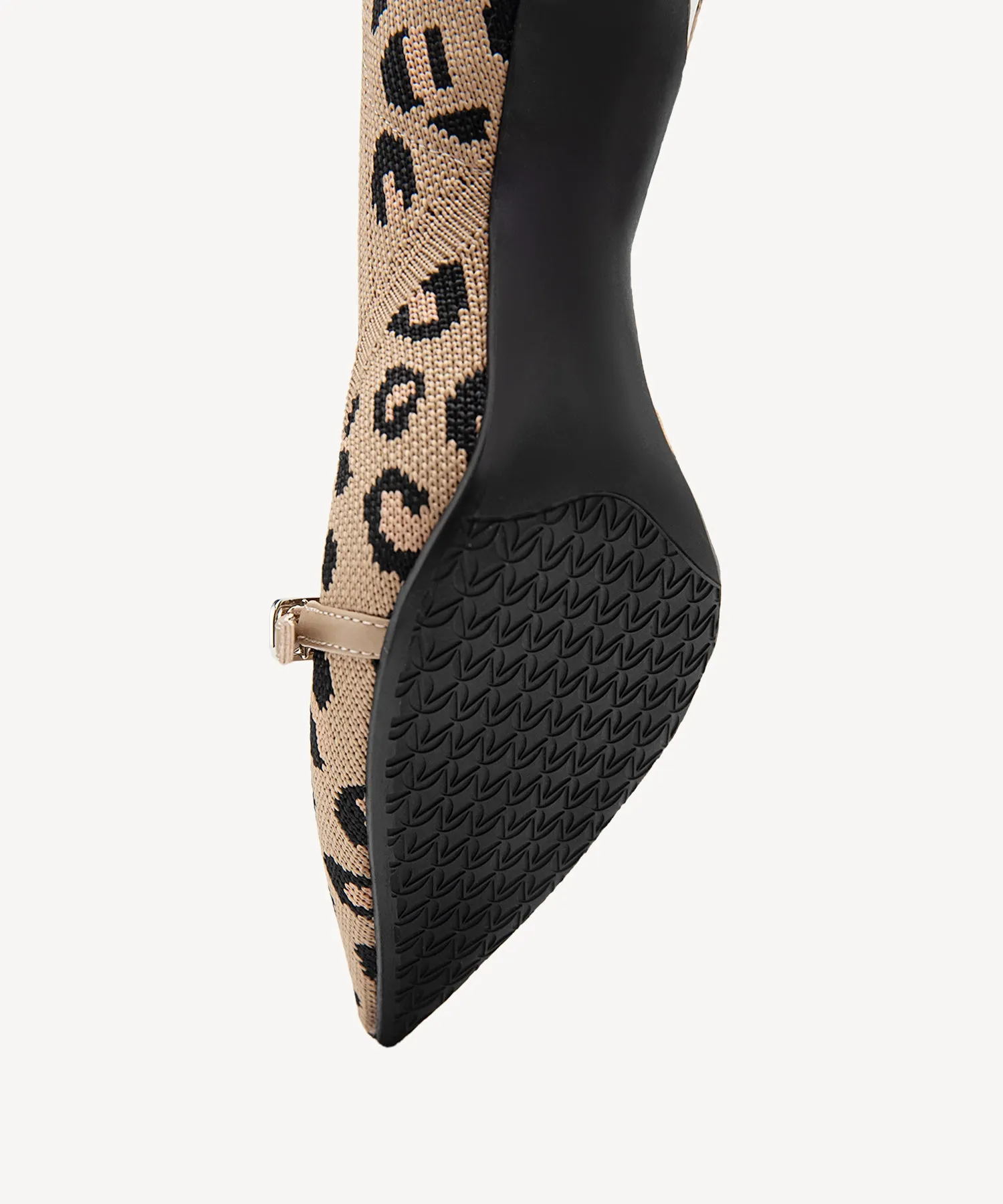 Minimalist Refined Pointed Toe Heeled Pumps